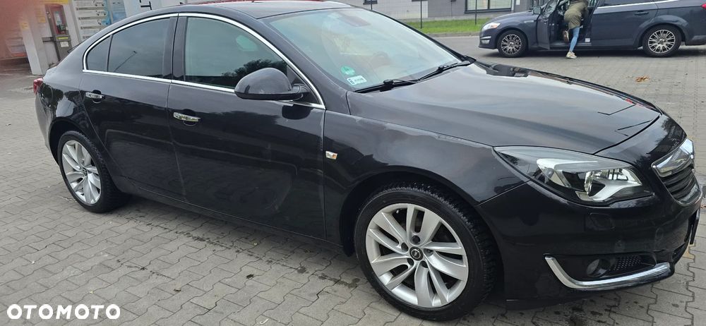 Opel Insignia 1.6 T Cosmo S&S EU6 - 3
