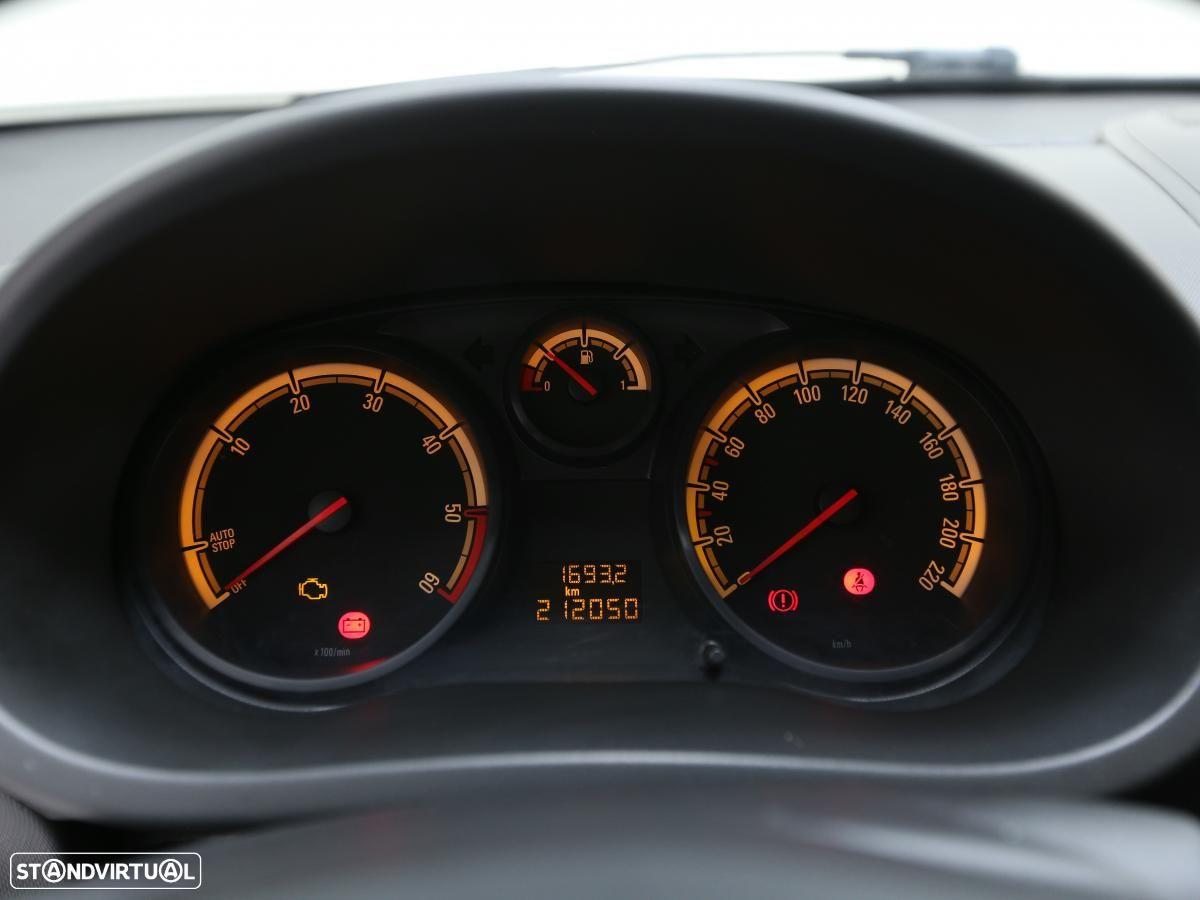 Opel Corsa - 17