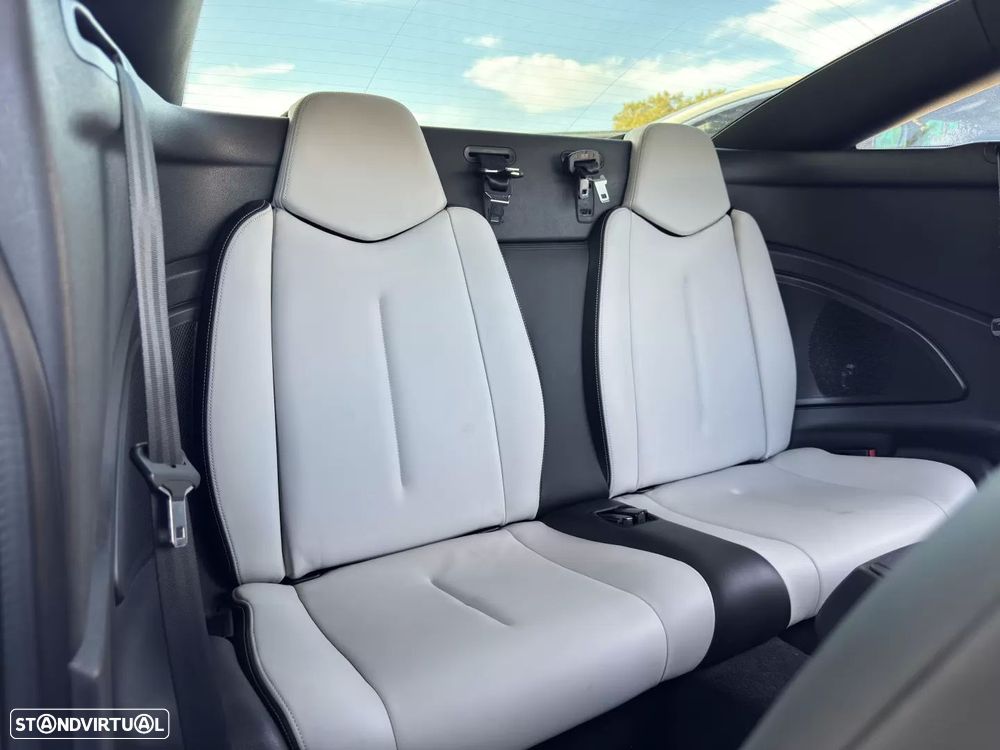 Peugeot RCZ 2.0 HDi - 25