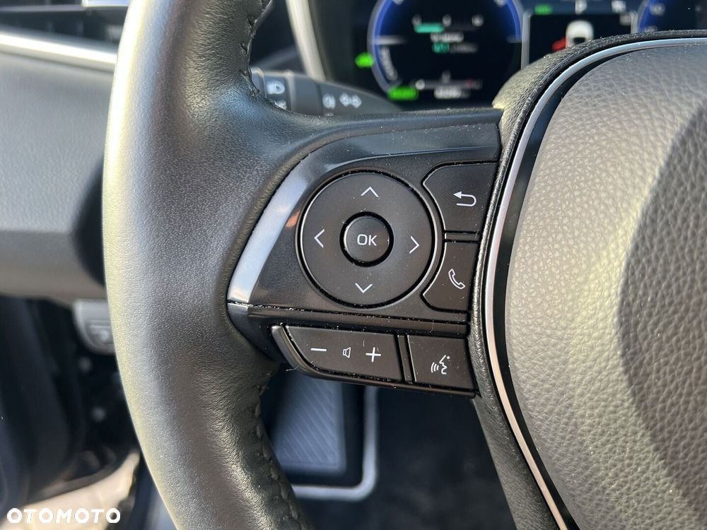 Toyota Corolla 1.8 Hybrid Comfort - 23