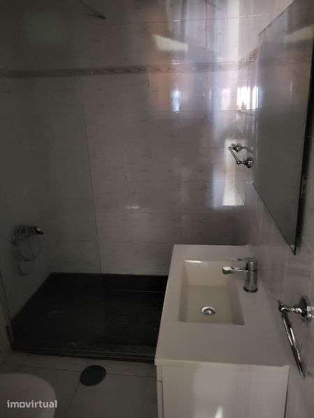Arrendo casa T2 em vilar do Paraíso, Mafamude - Grande imagem: 5/10