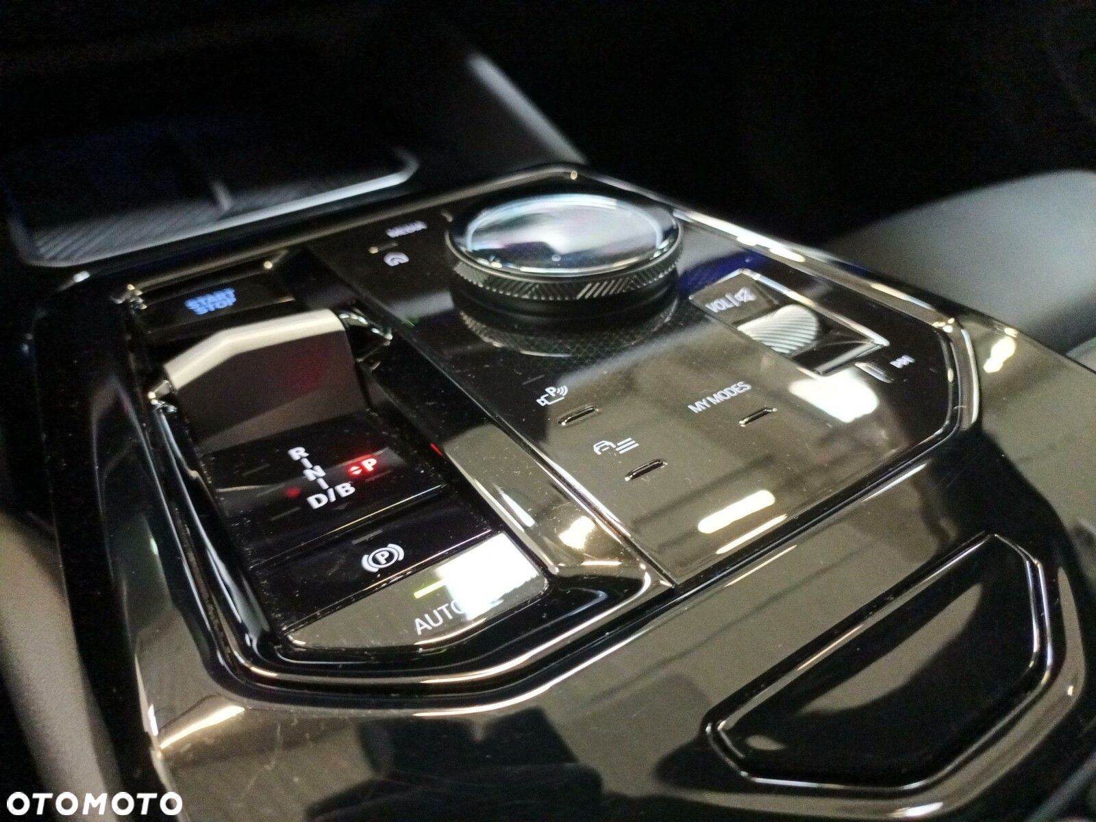BMW i5 - 17