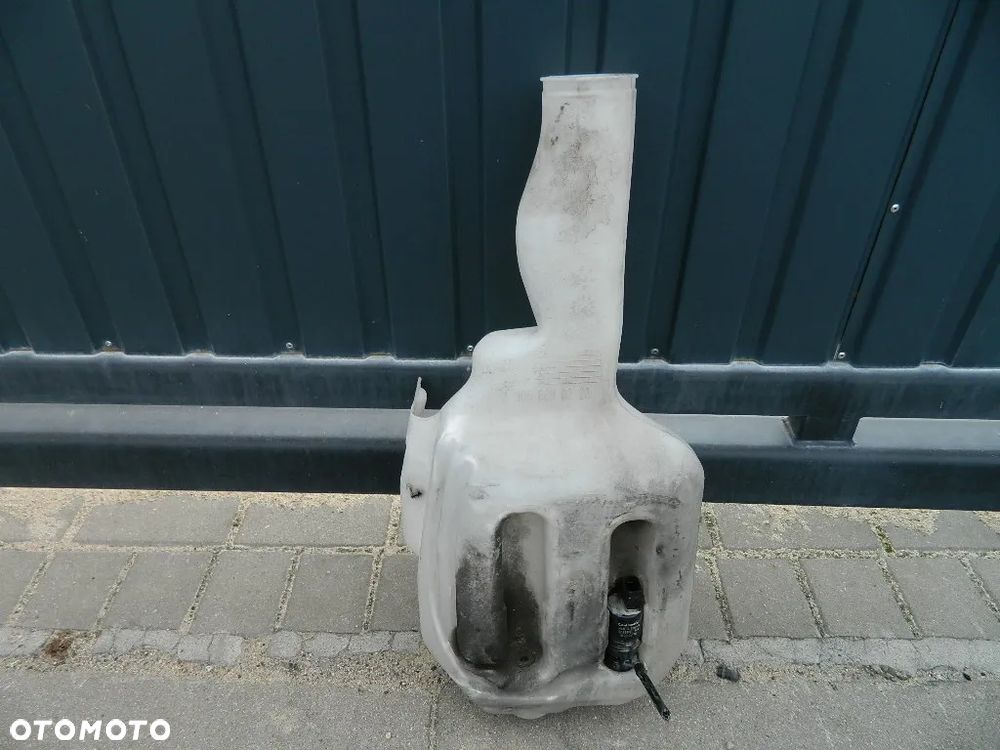 ZBIORNICZEK SPRYSKIWACZY SPRINTER W906 2012R A9068690220 - 1