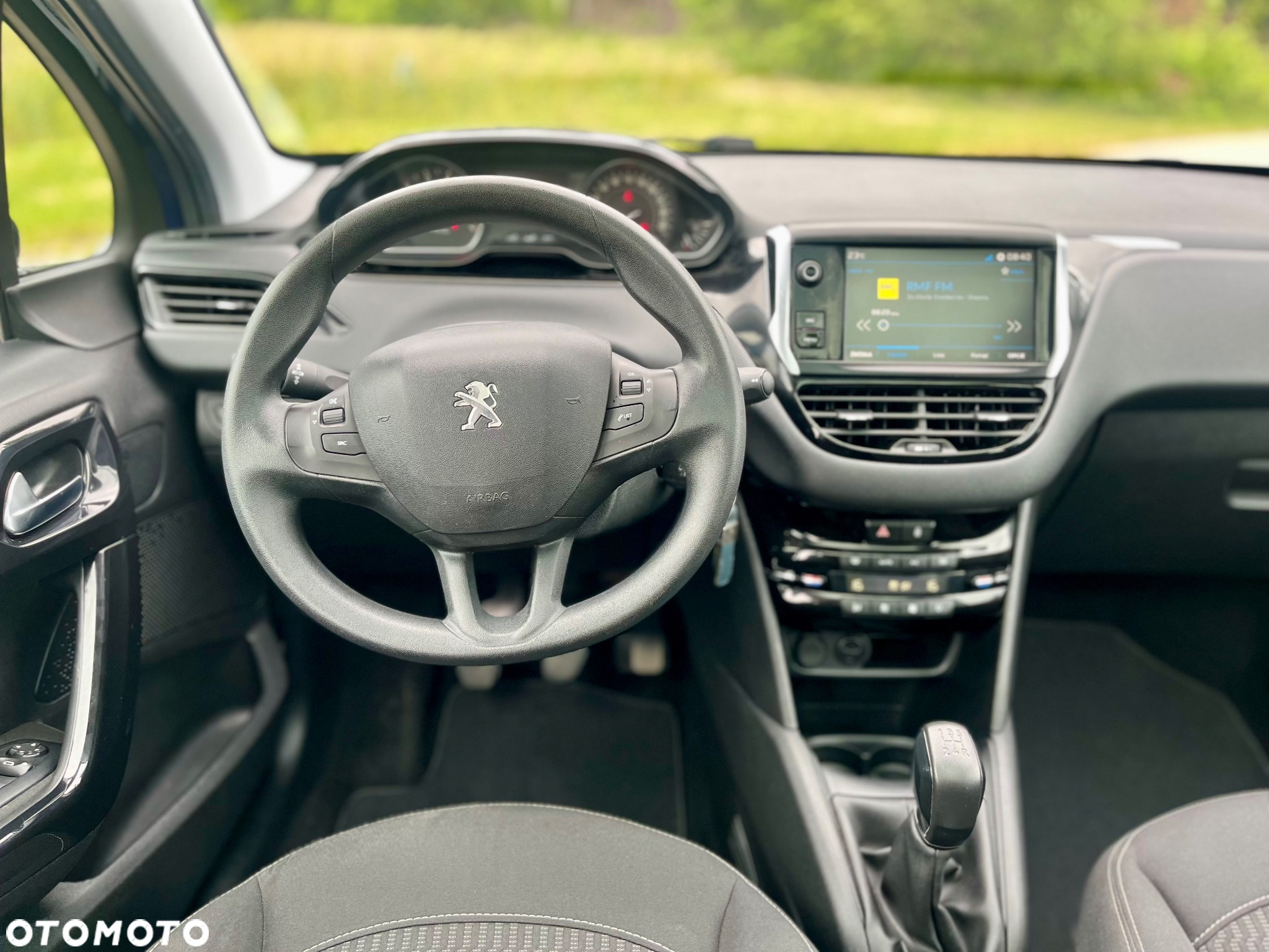 Peugeot 208 1.2 PureTech Allure - 27