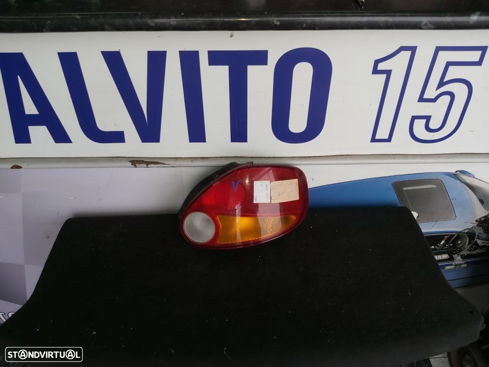 Farolim Direito Daewoo Matiz - 1