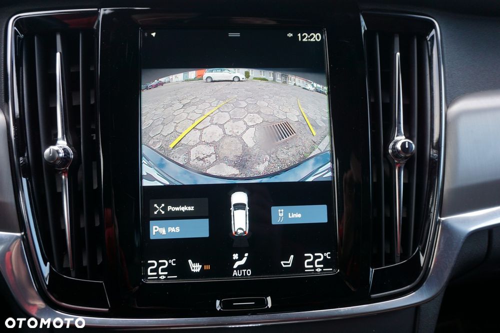 Volvo V90 D3 Geartronic Momentum Pro - 32