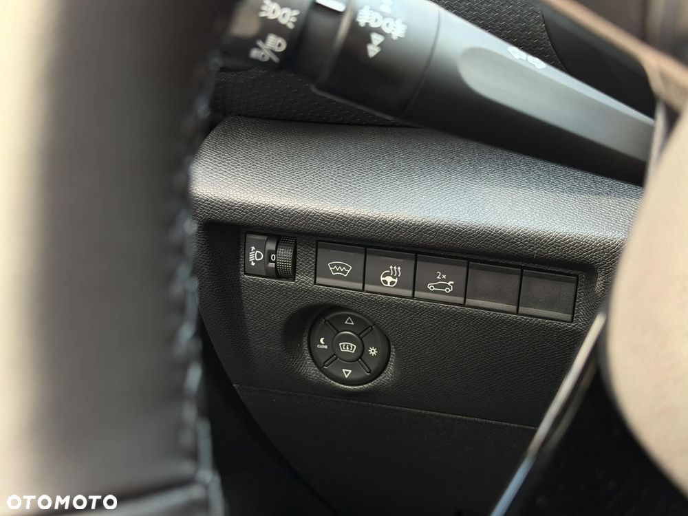 Citroën C4X 1.2 mHEV Max eDCT6 - 9