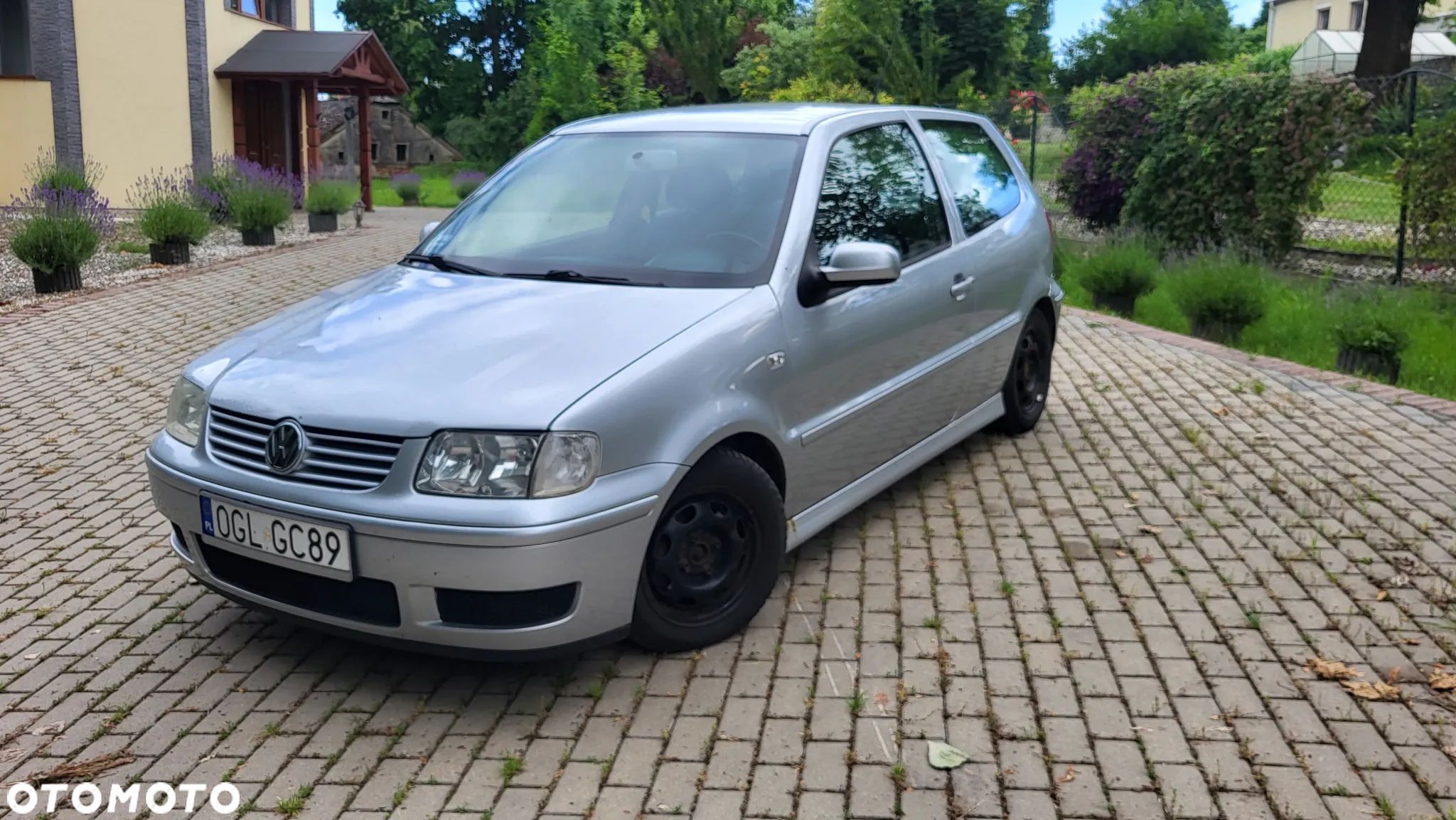 Volkswagen Polo 1.4 Basis - 1
