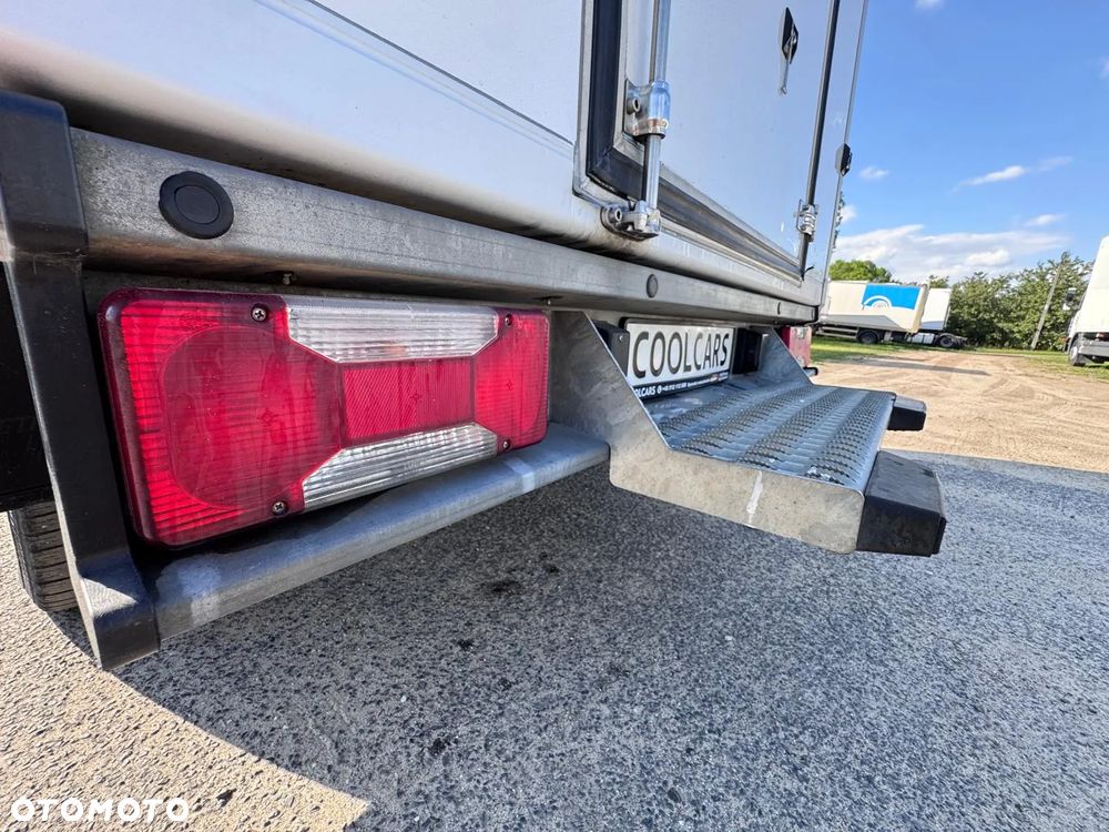 Fiat Doblo 1.6 MultiJet / Kontener / Chłodnia Carrier Xarios 200 (358) - 17