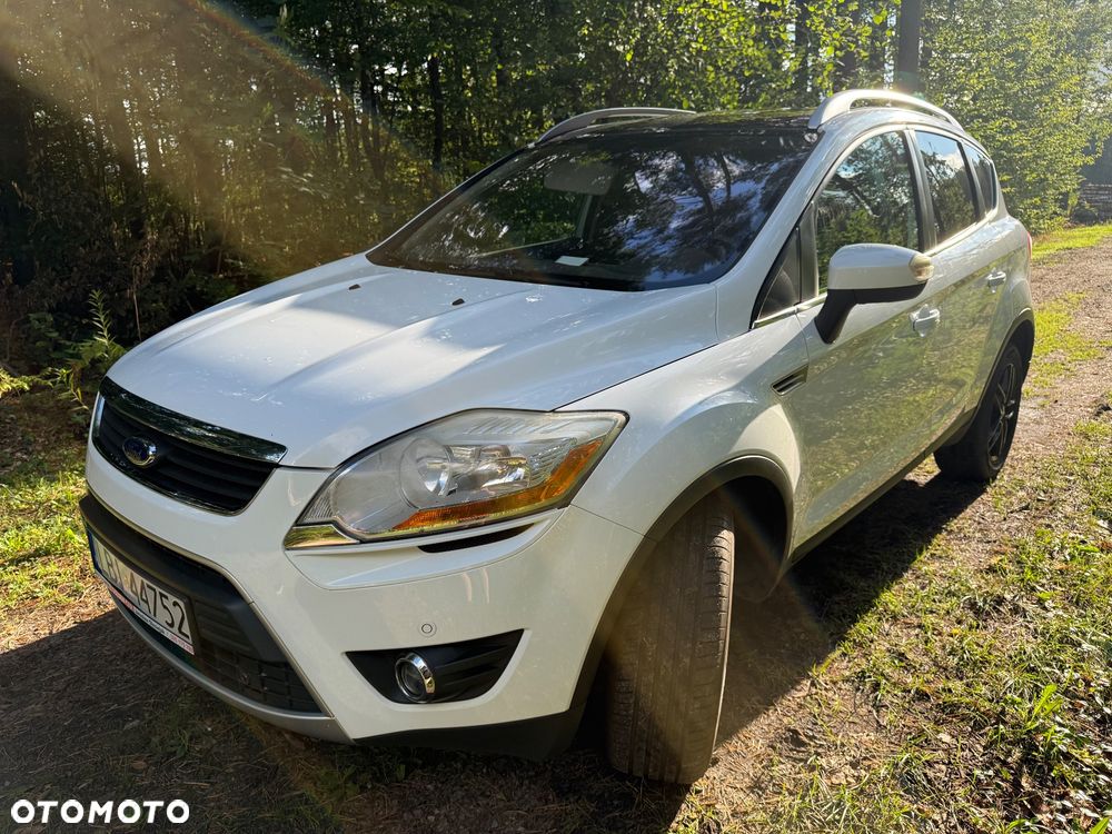 Ford Kuga 2.0 TDCi Titanium FWD - 3