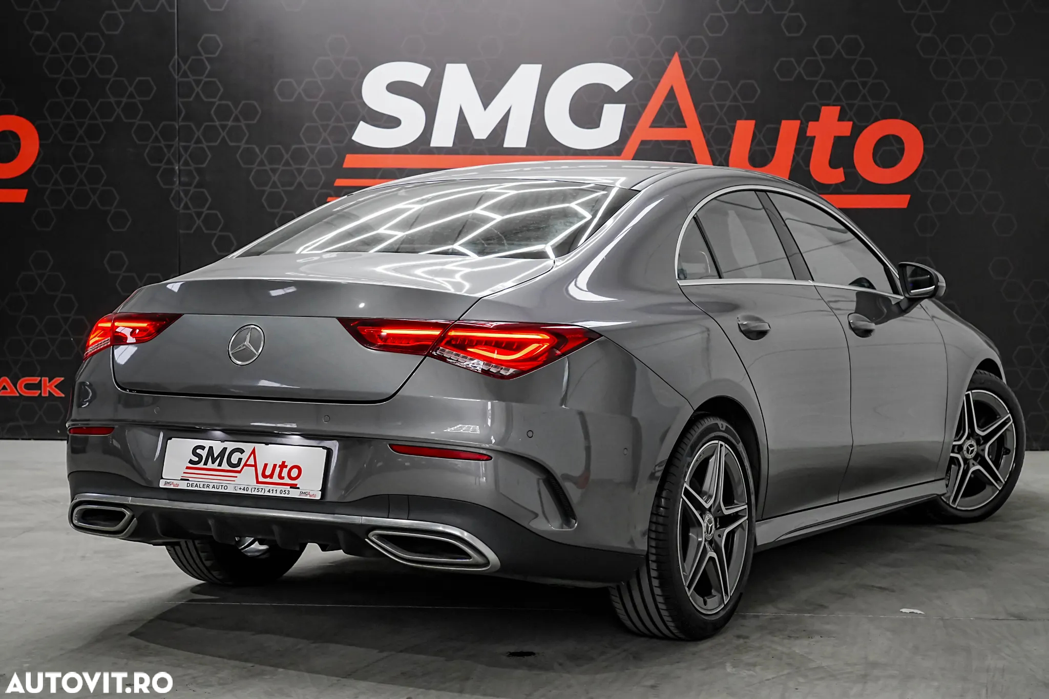 Mercedes-Benz CLA 200 7G-DCT AMG Line - 5