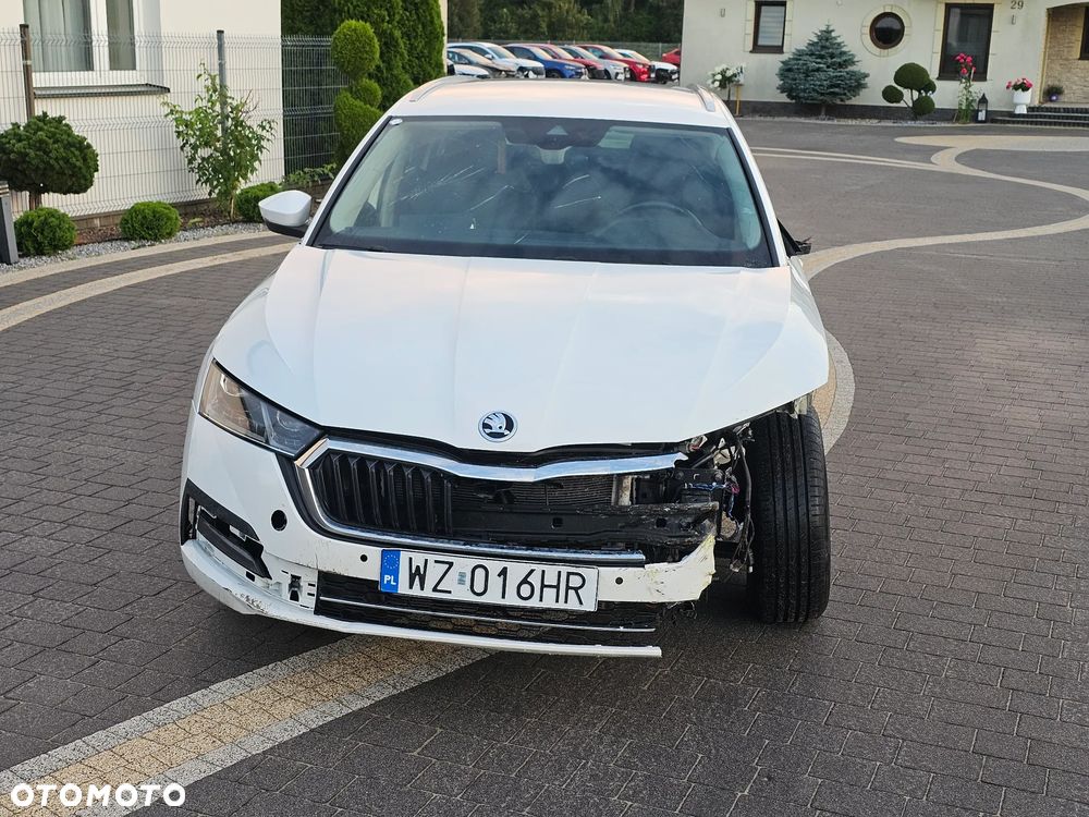 Skoda Octavia 2.0 TDI Style DSG - 3