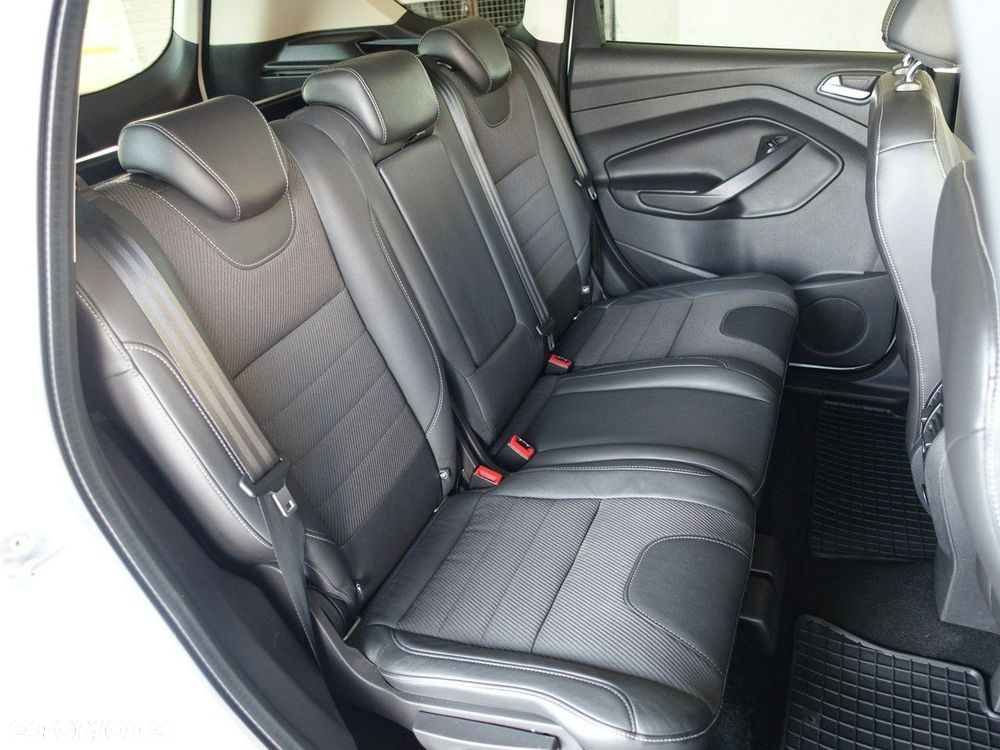 Ford Kuga 2.0 TDCi Titanium - 19