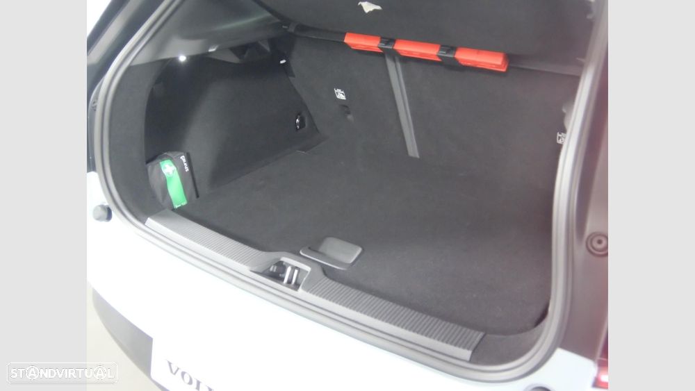 Volvo EX30 69 kWh Twin Motor Ultra - 8