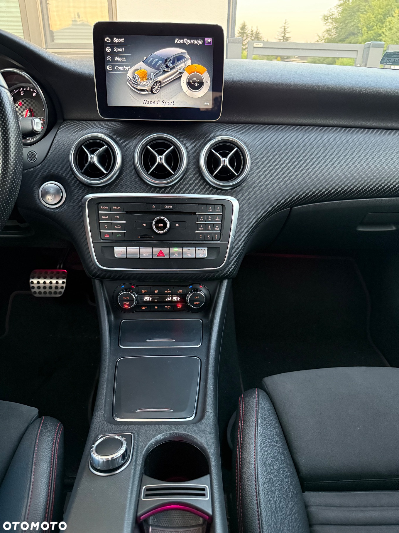 Mercedes-Benz Klasa A 220 4-Matic AMG Line - 11