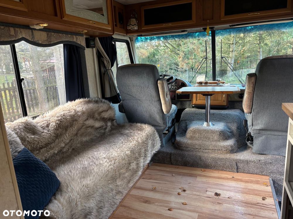Fleetwood RV - 5