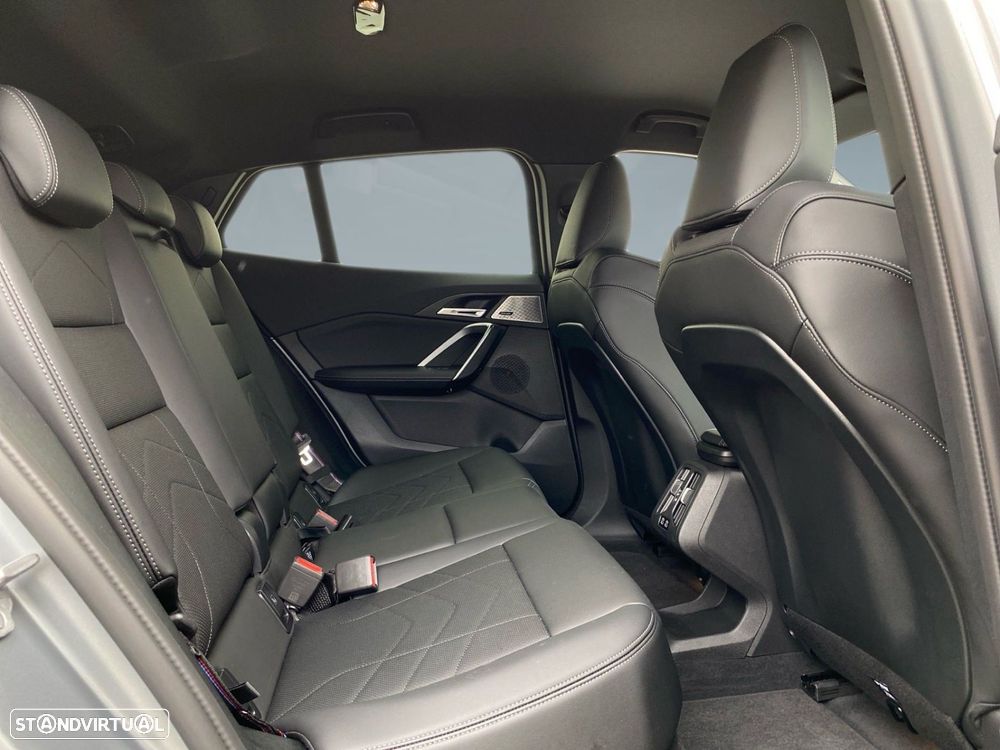BMW iX2 eDrive20 Pack Desportivo M Pro - 19