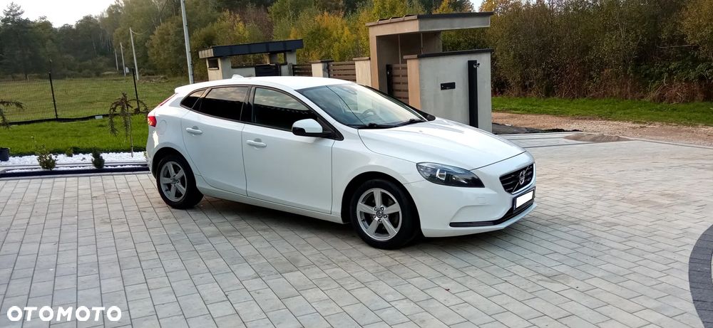 Volvo V40 - 9