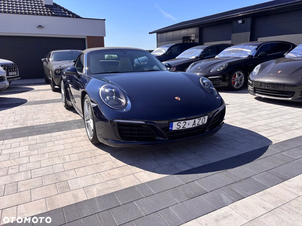 Porsche 911 Carrera PDK - 3