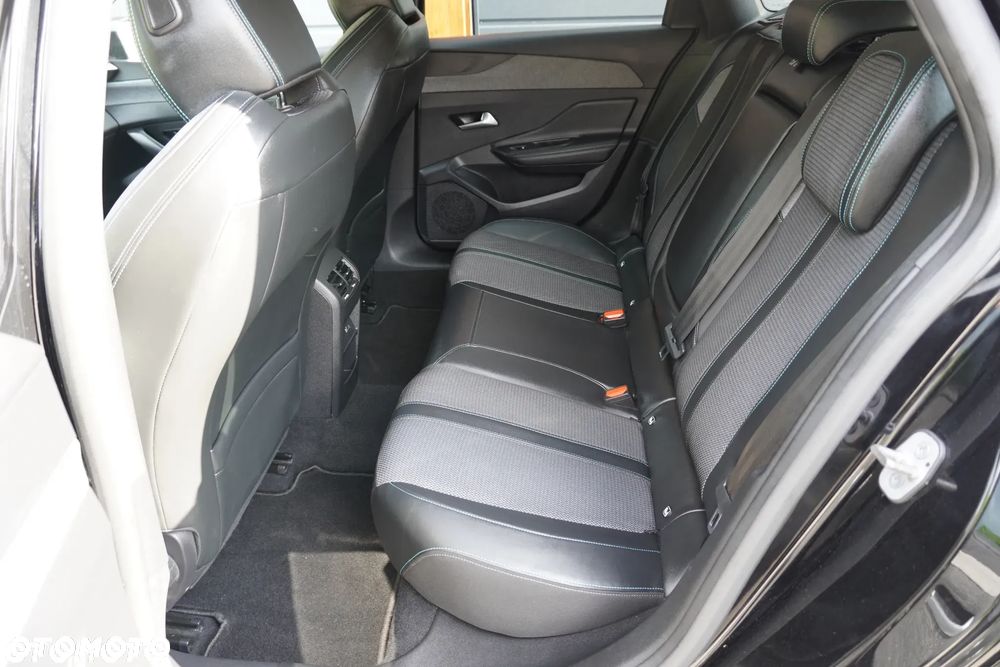 Peugeot 308 - 10