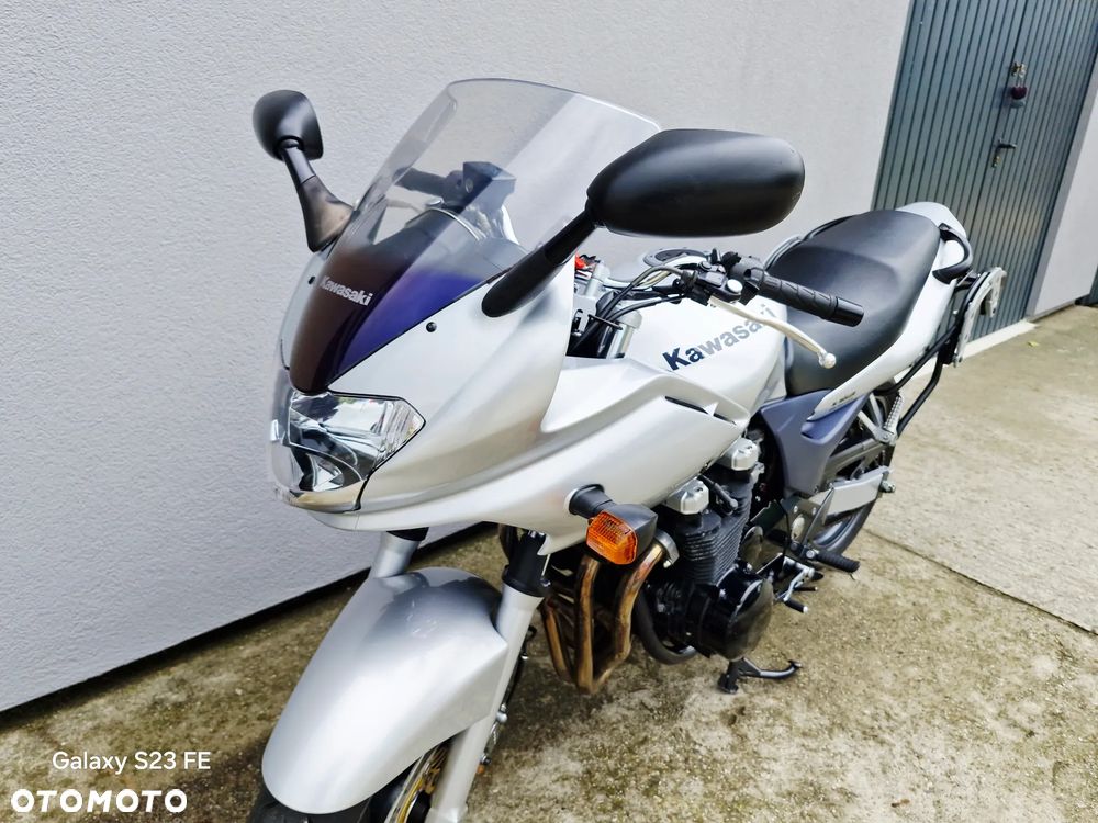 Kawasaki ZR - 26