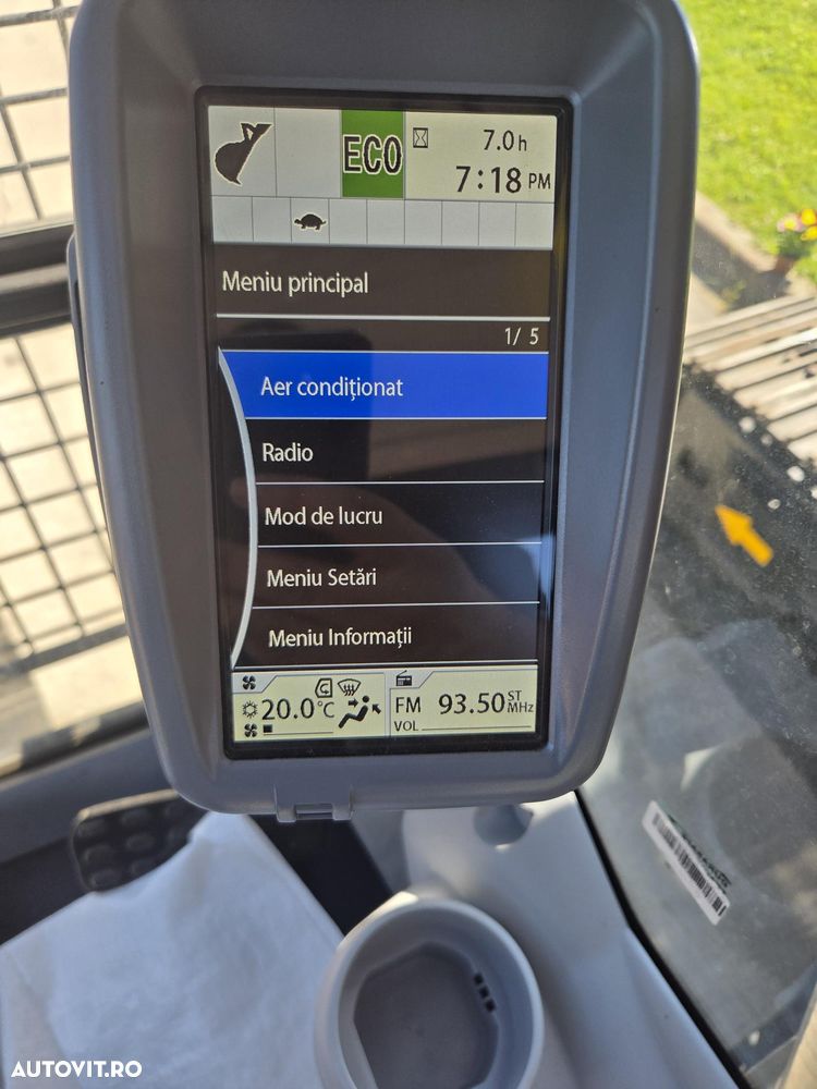 Hitachi ZX220, 22tone, 2026, 7ore, cupa 1,3mc, adancime sapare 7m, latime 2,99m, inst picon pe brate, Aer cond, computer in lb romana, produs in JAPONIA, posibilitate leasing 5 ani, garanti 1 an-PROMOTIE 109.900 EUR+Tva - 27