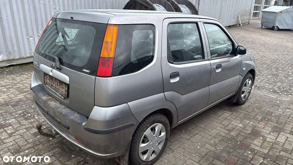 Subaru Justy 1.5 - 4