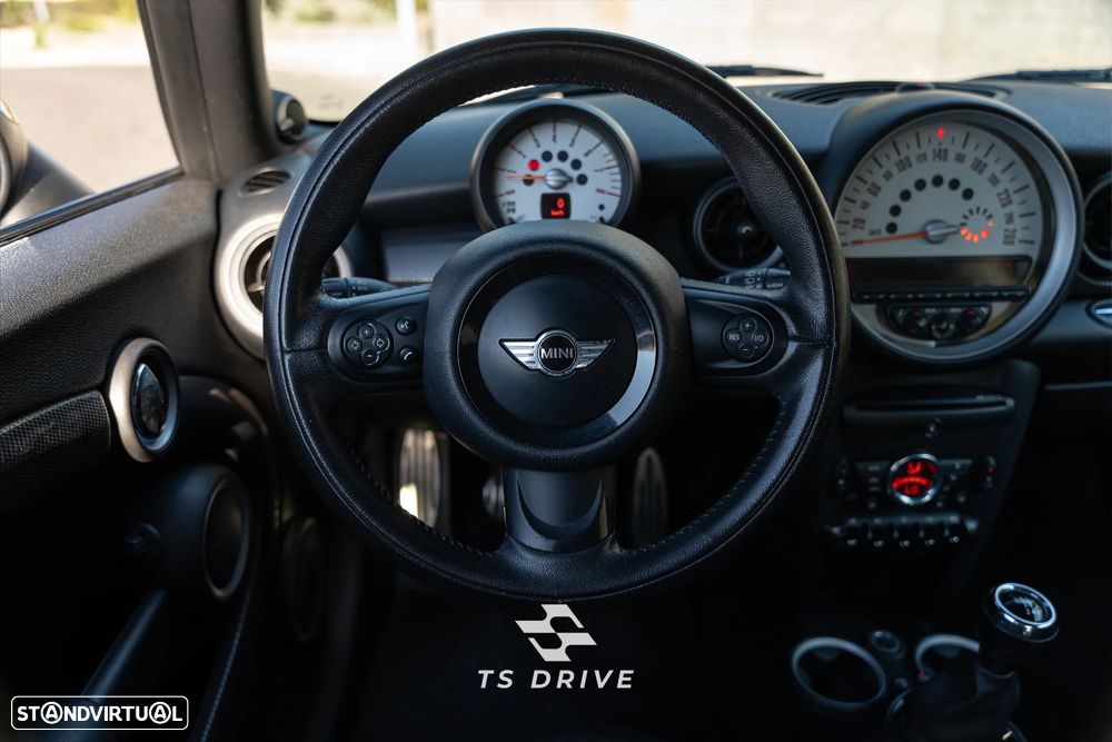 MINI 3 Portas Cooper S - 9