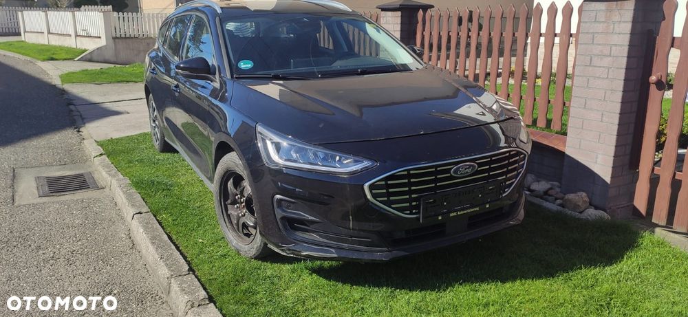 Ford Focus 1.0 EcoBoost Titanium - 21