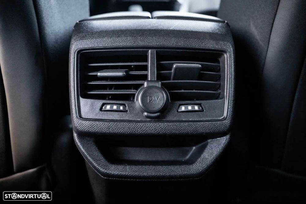 Peugeot 3008 1.5 BlueHDi GT Line EAT8 - 28