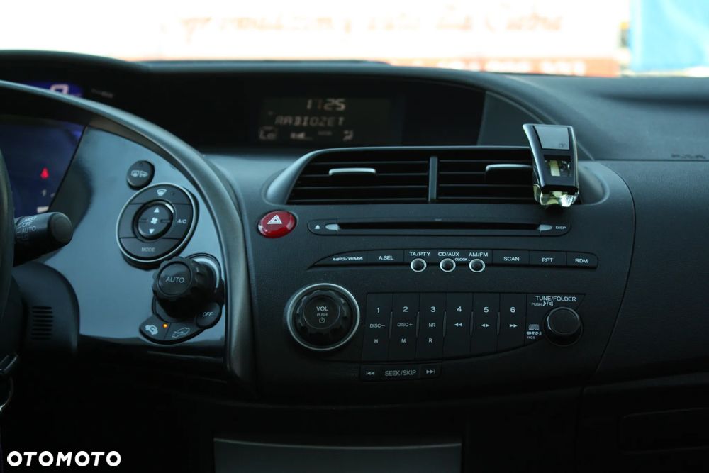Honda Civic 1.8i-VTEC Automatik Comfort - 15