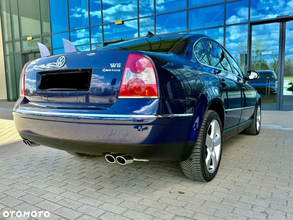 Volkswagen Passat - 25