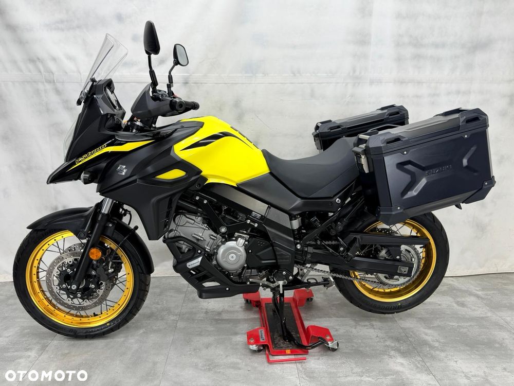 Suzuki V-STROM - 2
