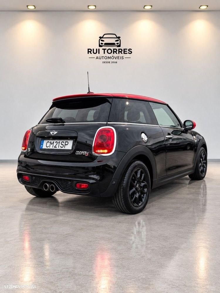 MINI 3 Portas Cooper S Sport Aut. - 12