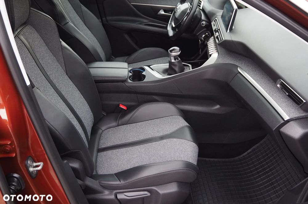 Peugeot 3008 - 33