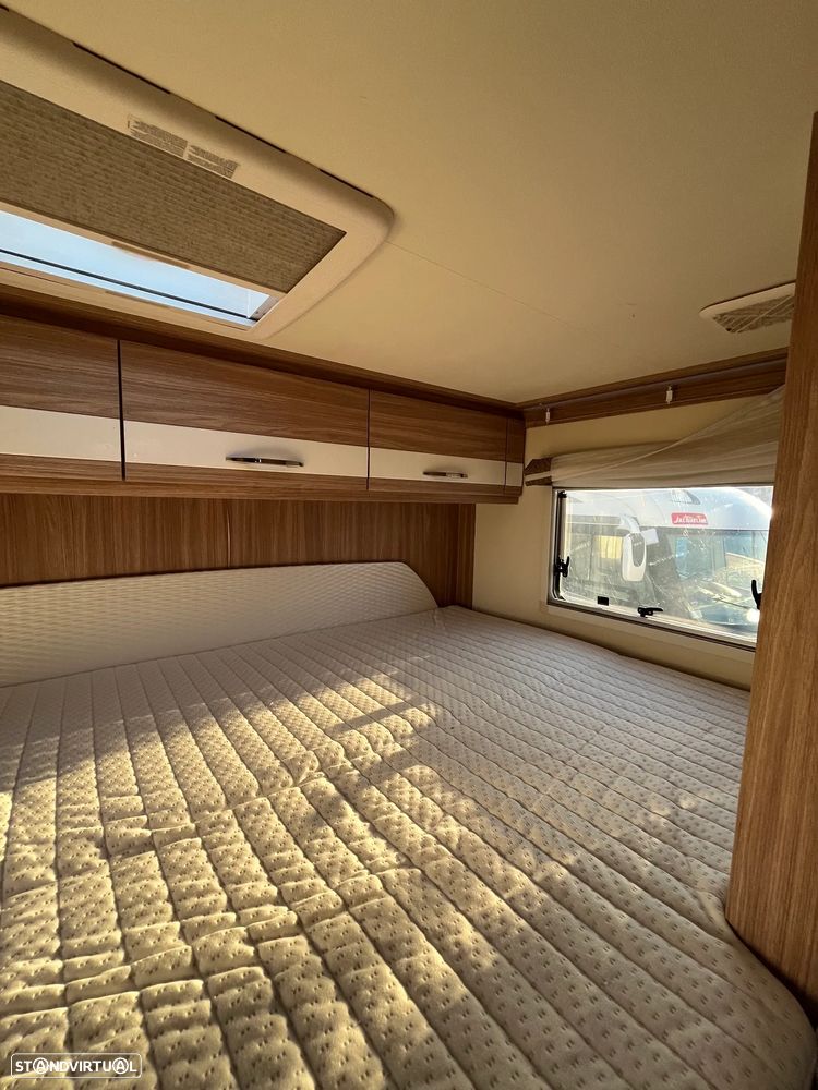 Burstner Travel Van 590 - 21