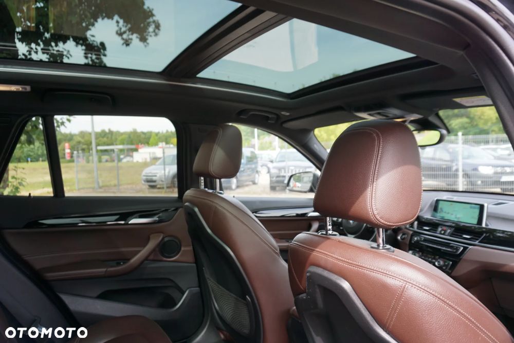 BMW X1 xDrive20d xLine sport - 22
