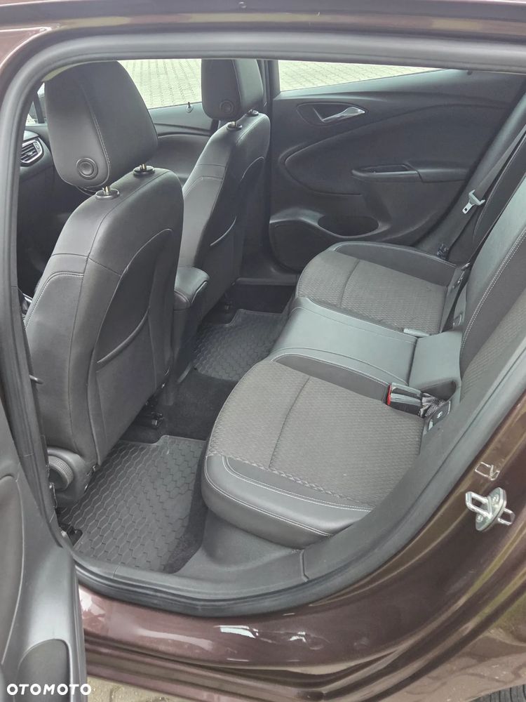 Opel Astra V 1.4 T Elite S&S - 18