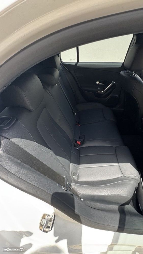 Mercedes-Benz A 250 e Progressive - 11