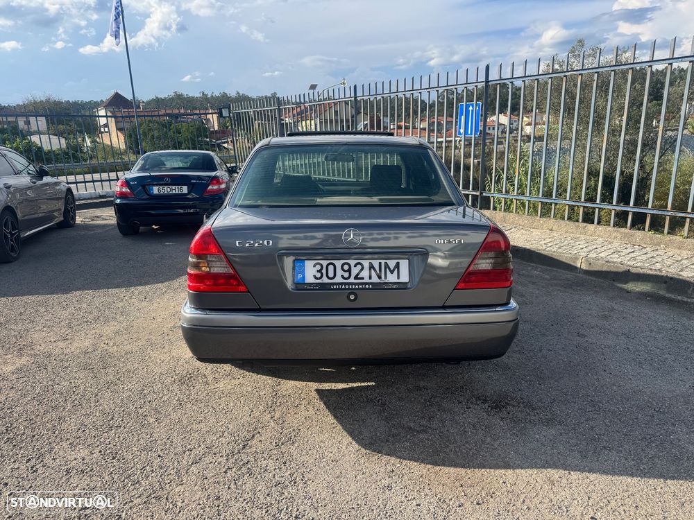 Mercedes-Benz C 220 D Elegance - 6