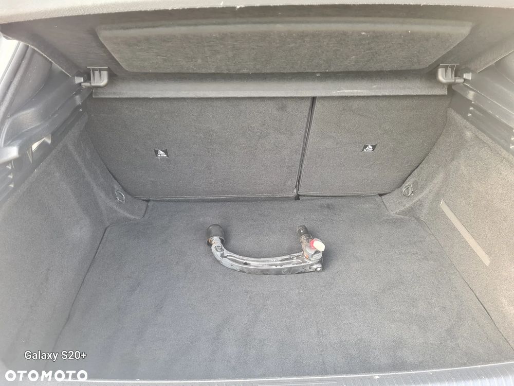 DS Automobiles DS 4 1.5 BlueHDi Bastille + - 29