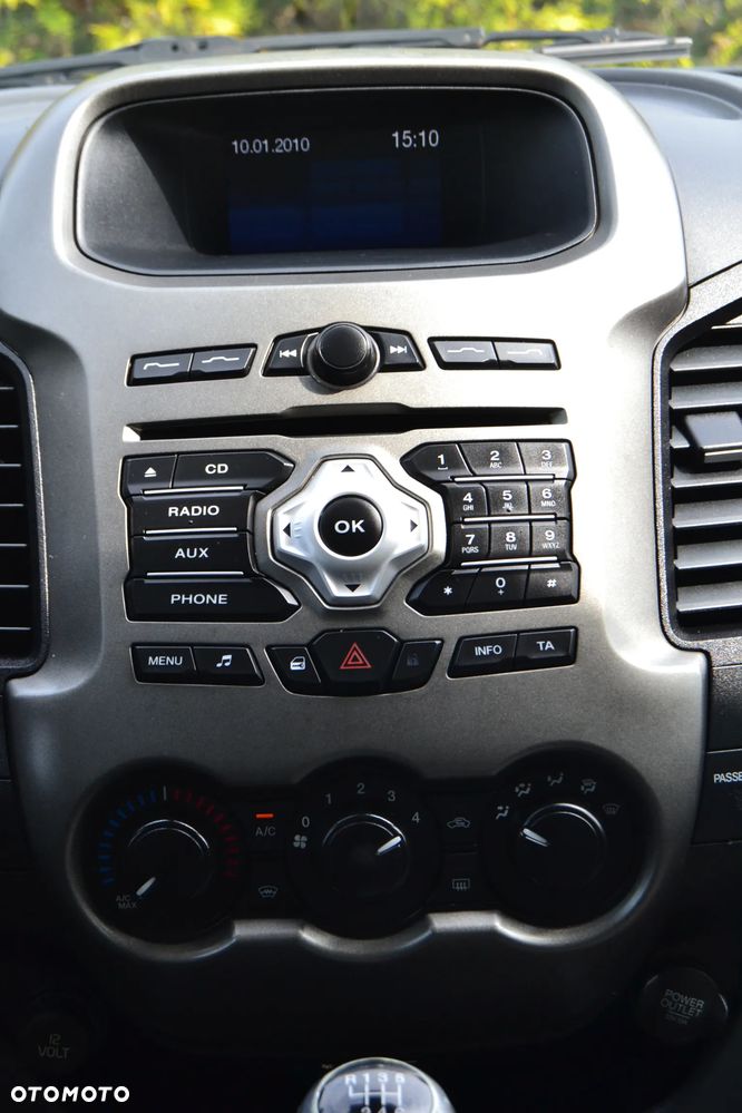 Ford Ranger 2.2 TDCi 4x4 DC XLT - 39