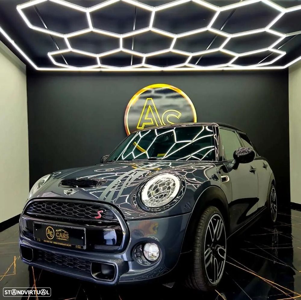 MINI 5 Portas Cooper S Aut. - 2