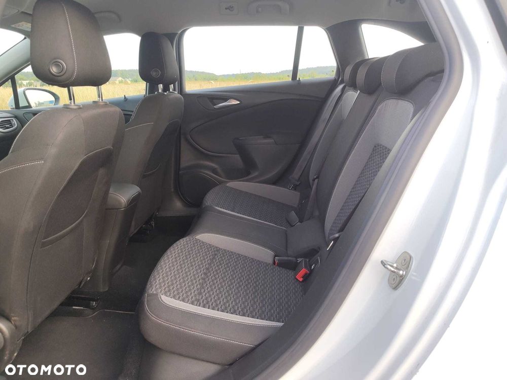 Opel Astra - 7