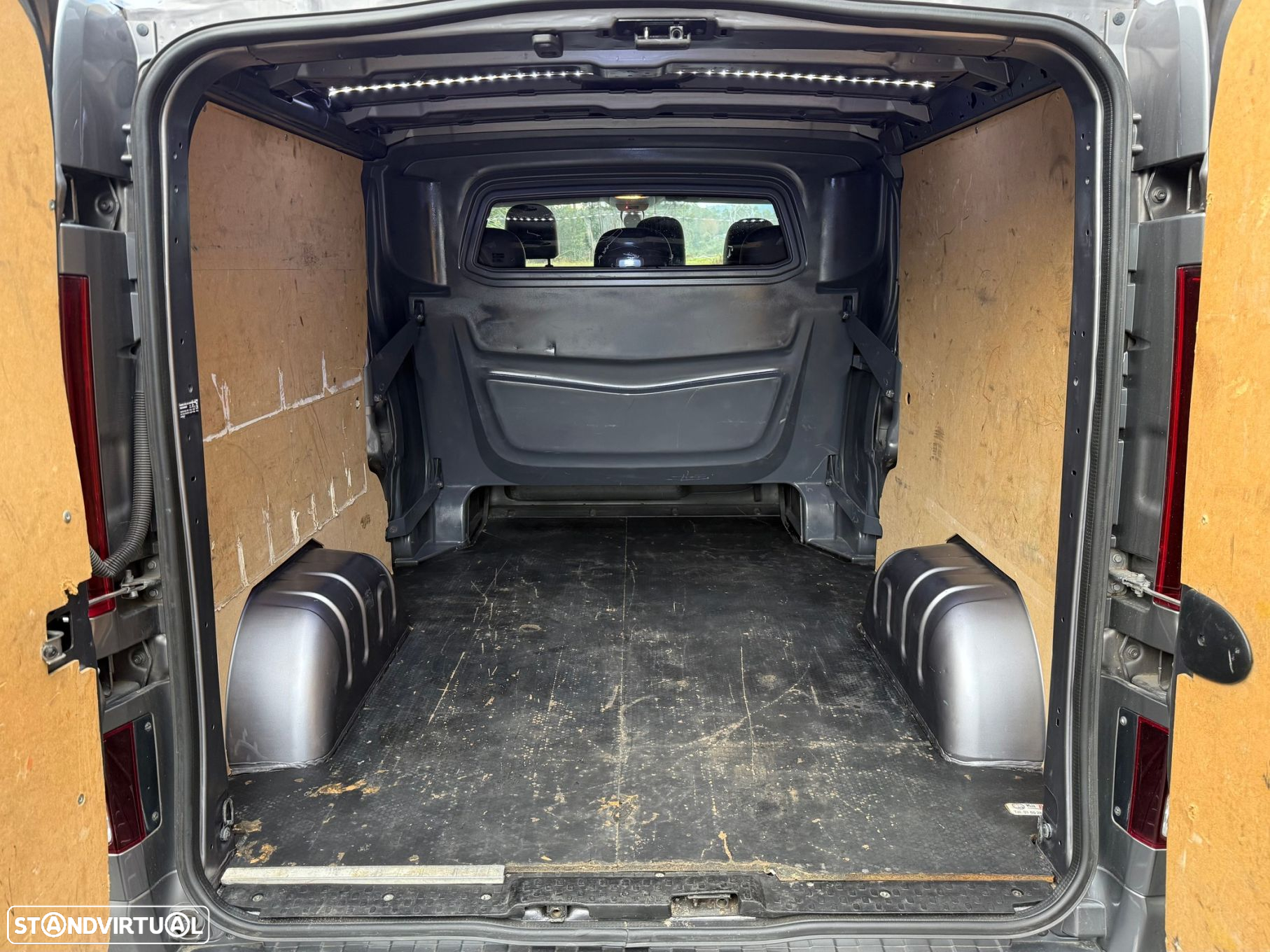 Renault Trafic 1.6 dCi L2H1 1.2T SS - 19