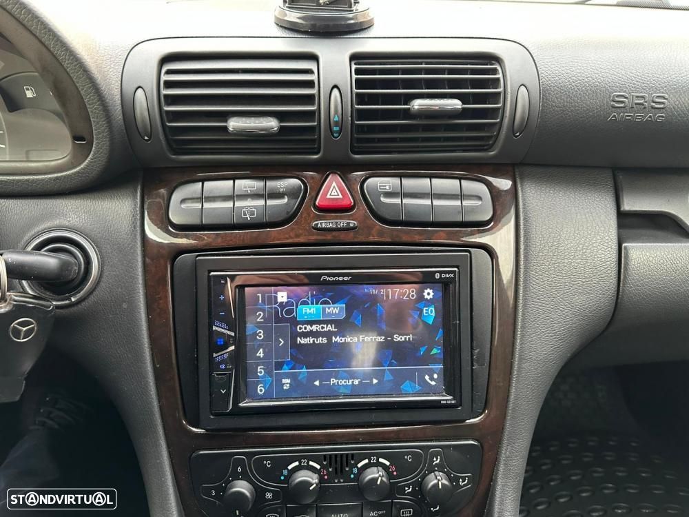 Mercedes-Benz C 220 - 14