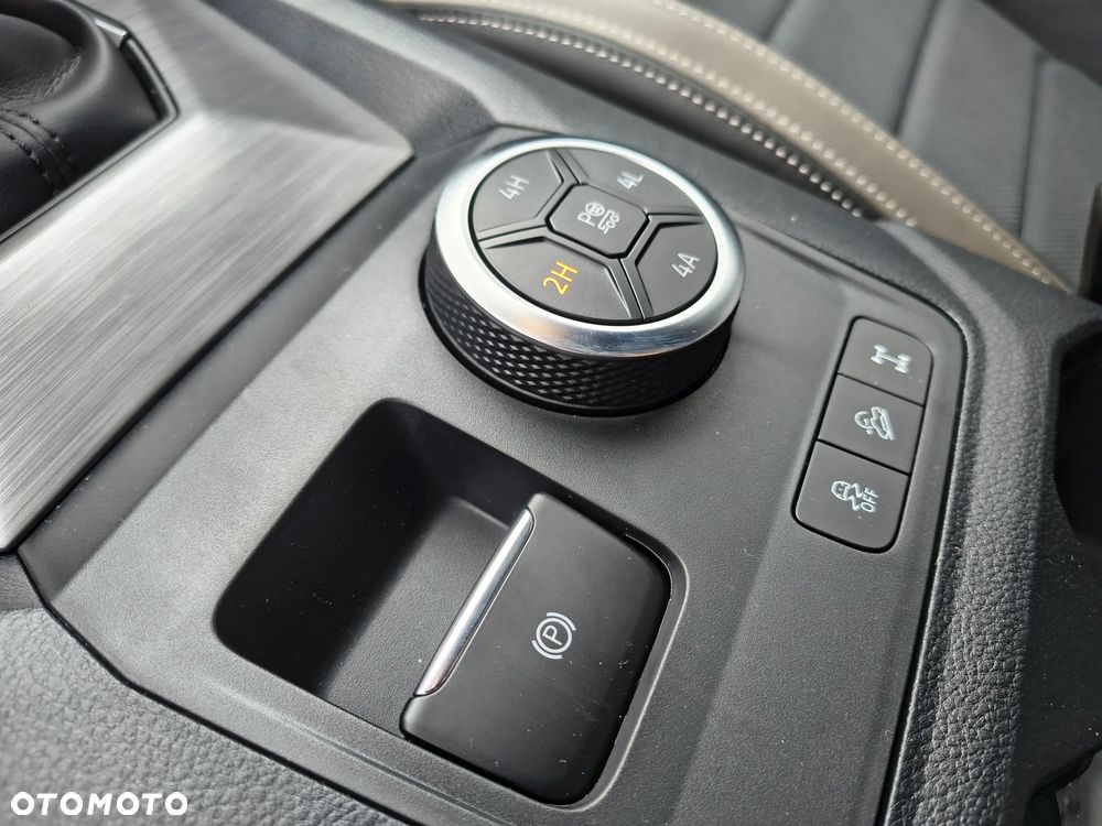 Volkswagen Amarok 3.0 V6 TDi 4MOTION Aventura - 17