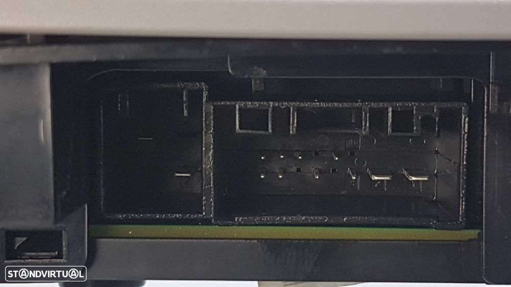 LUZ INTERIOR BMW SERIE 1 LIM. (F20/F21) 116D - 5