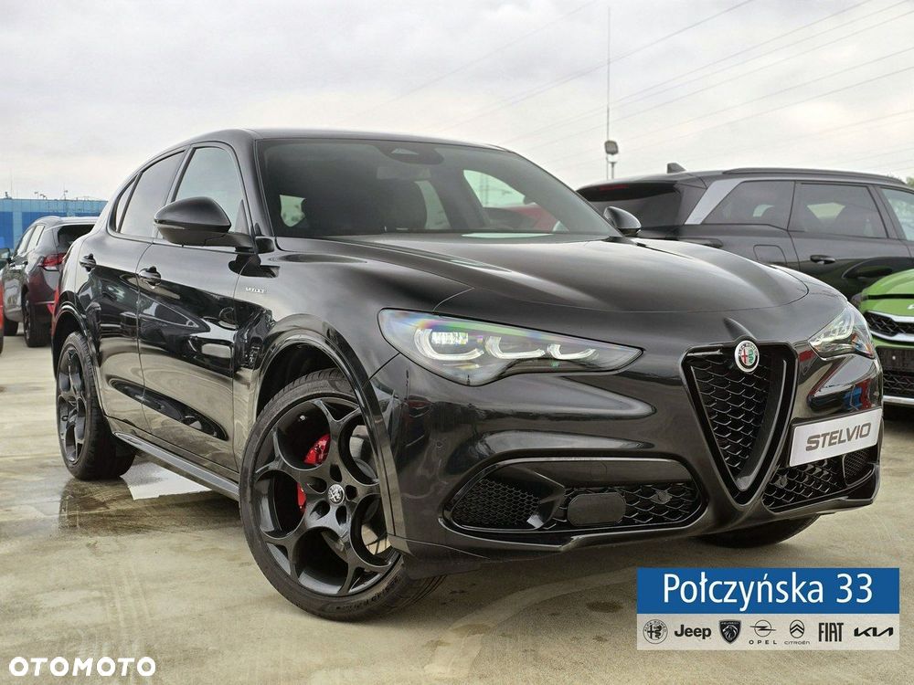 Alfa Romeo Stelvio - 4