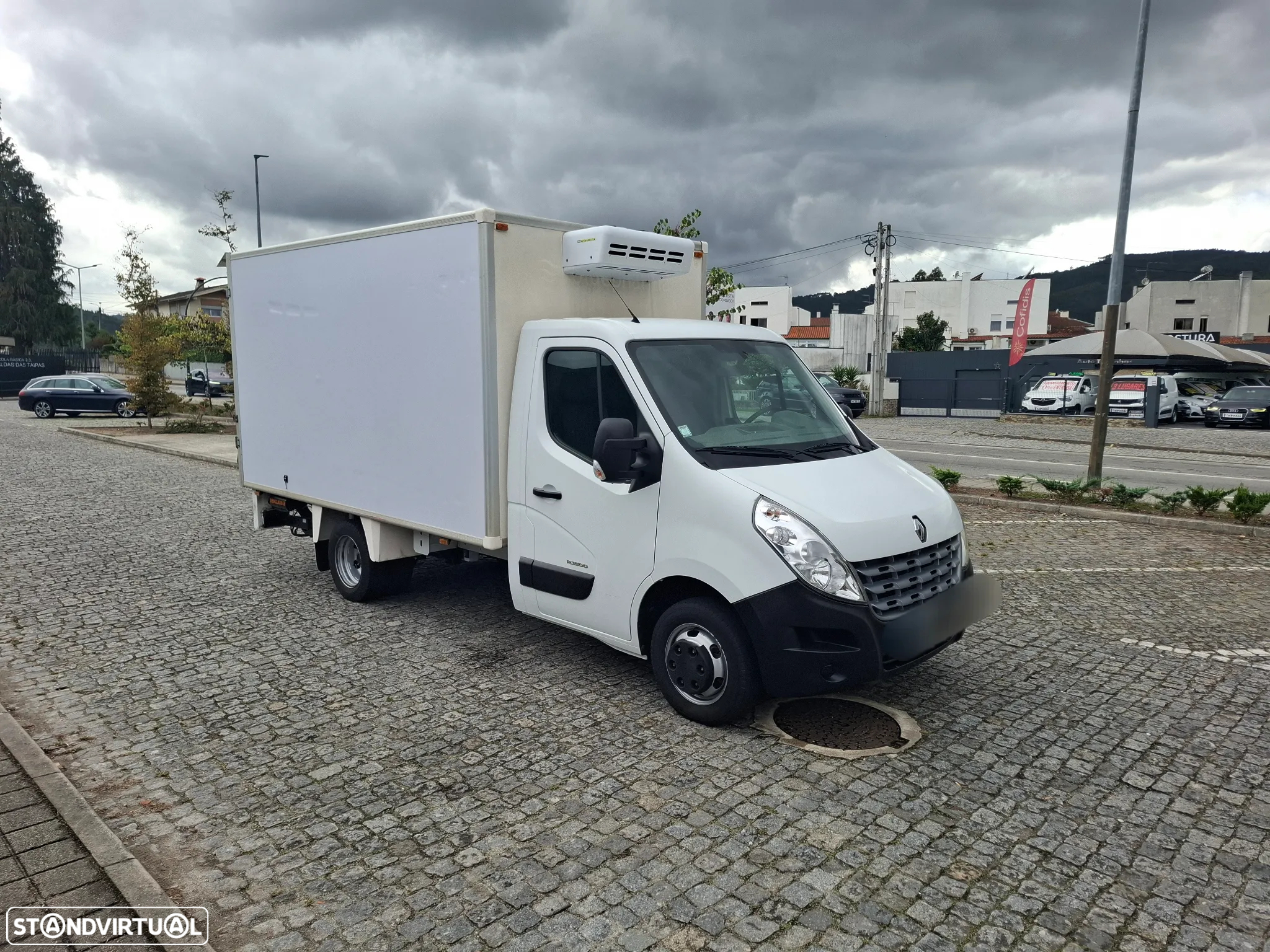Renault MASTER 2.3DTI C/PLATAFORMA E MOTOR FRIO - 12